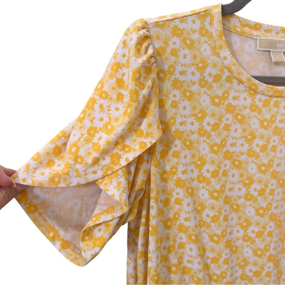 Michael Kors Floral Short-Sleeve Shirt Blouse Tulip Sleeves Yellow White Sz L - Picture 3 of 8